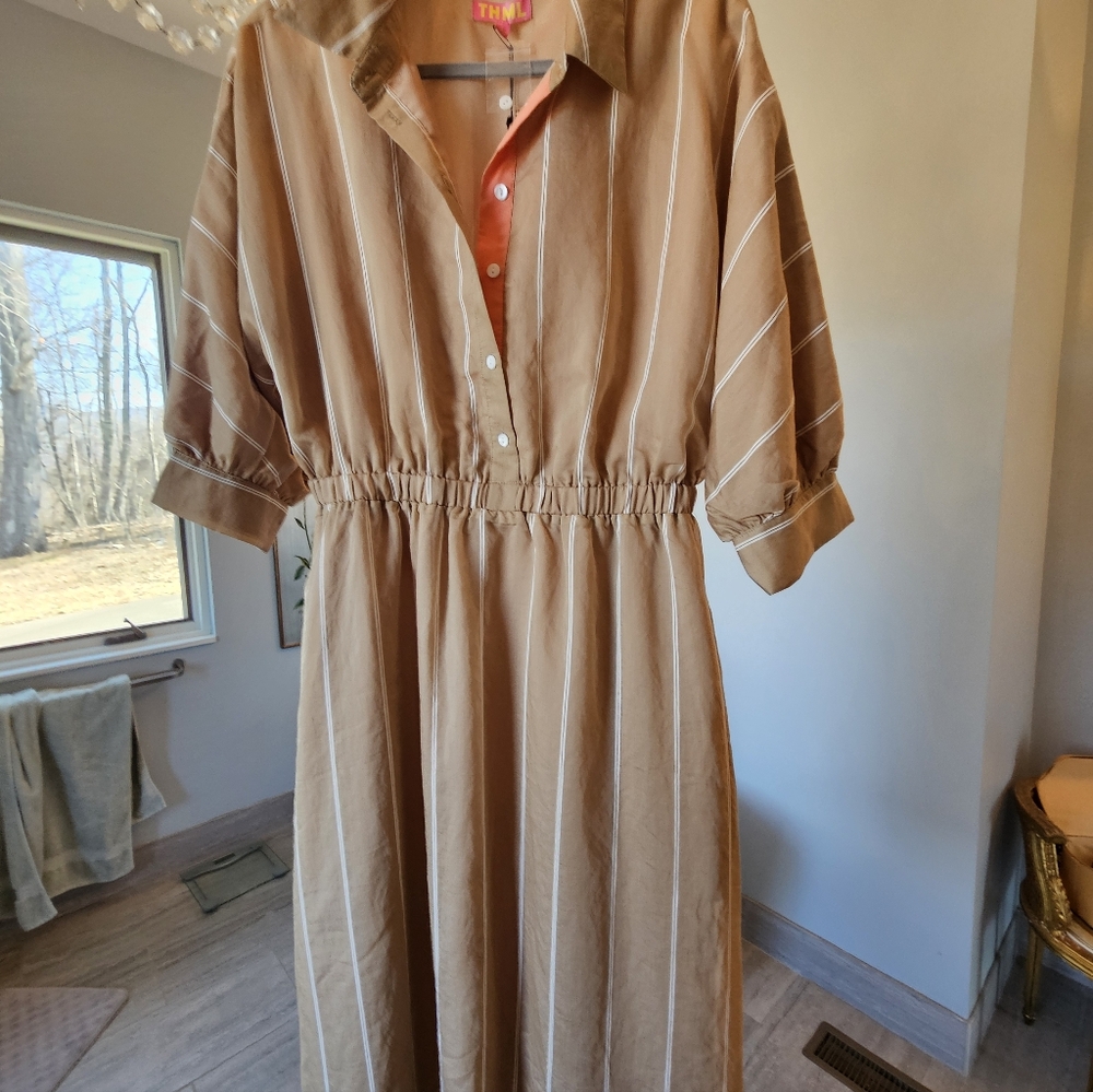 THML Warm Camel W Ivory Stripe Dress, Coral Accent M side Pockets Elastic Waist